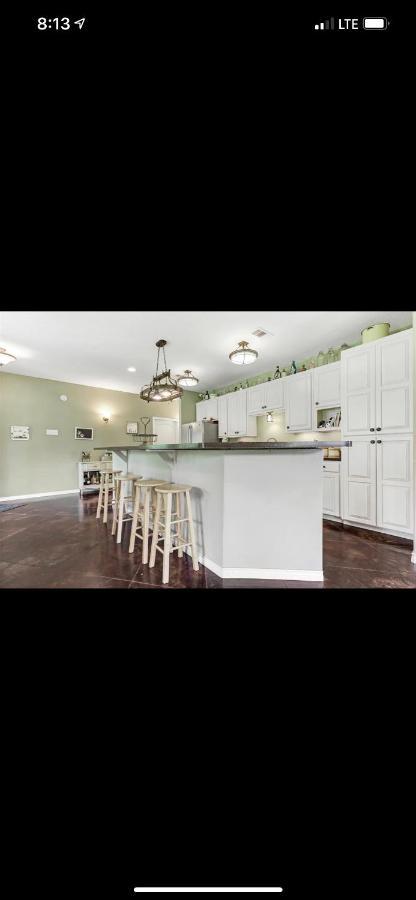 Little House On The Corner Apartment Livingston Bagian luar foto